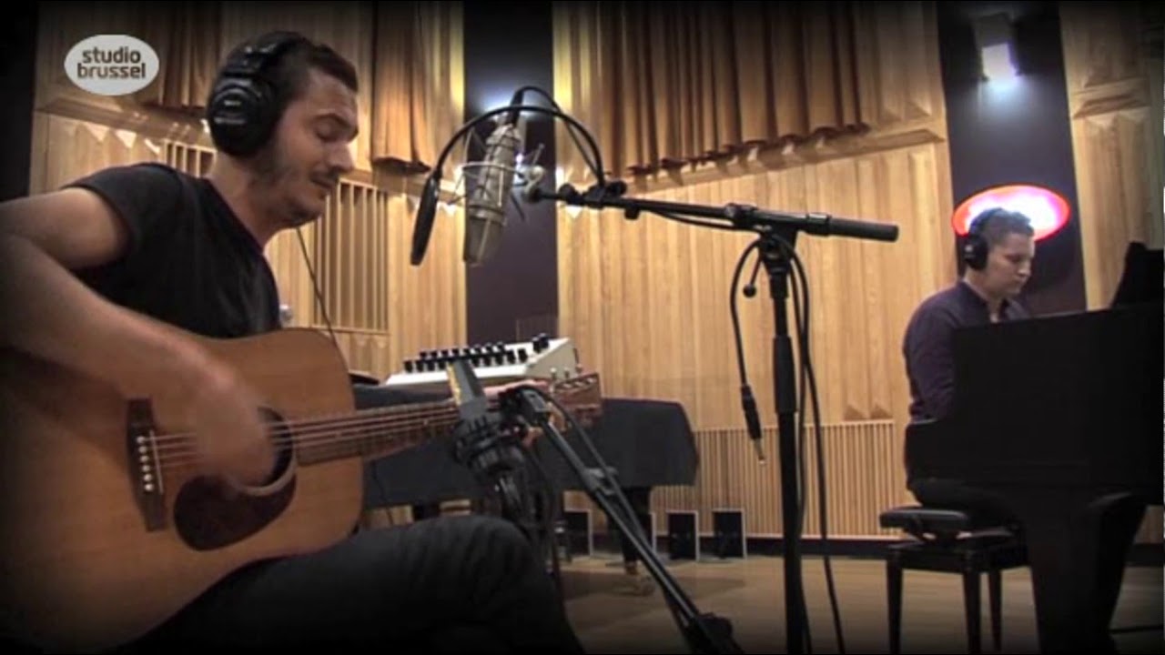 Editors - You Don't Know Love Unplugged at Studio Brussel (recovered version)