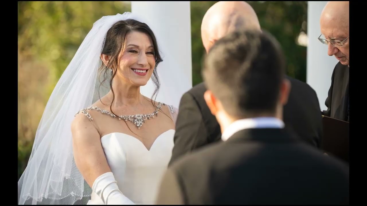Denise & John | The Gardens of Cranesbury View