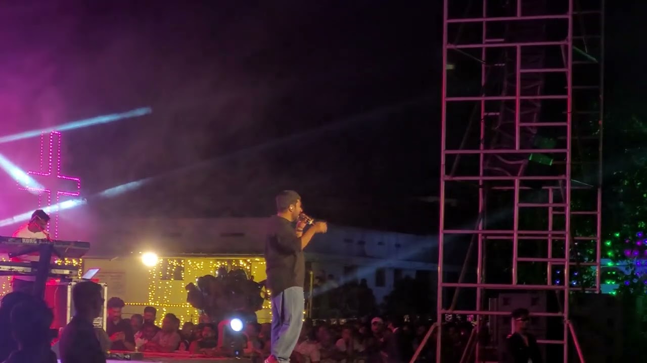 Vellarathaaram Song | Sarvam Maya| Vineeth Sreenivasan Live | Karimkunnam Perunnal 2026