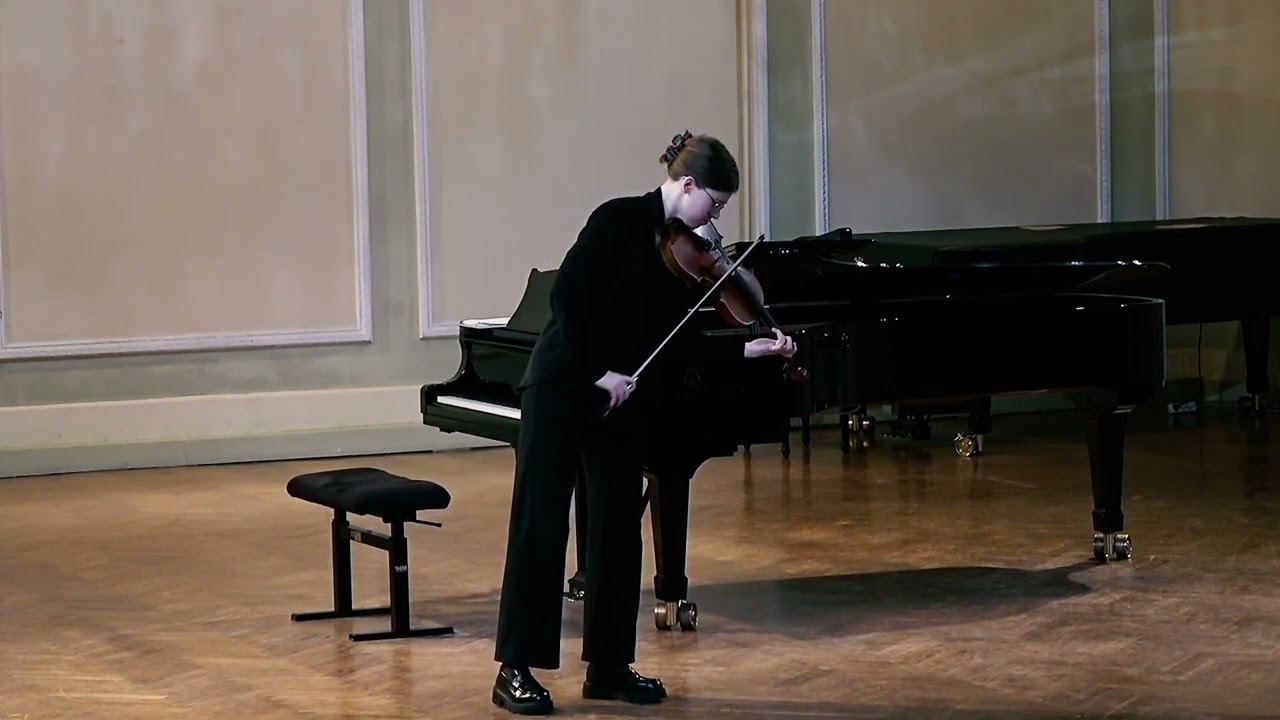 J. S. Bach - Suite No.2, Sarabanda and Gigue