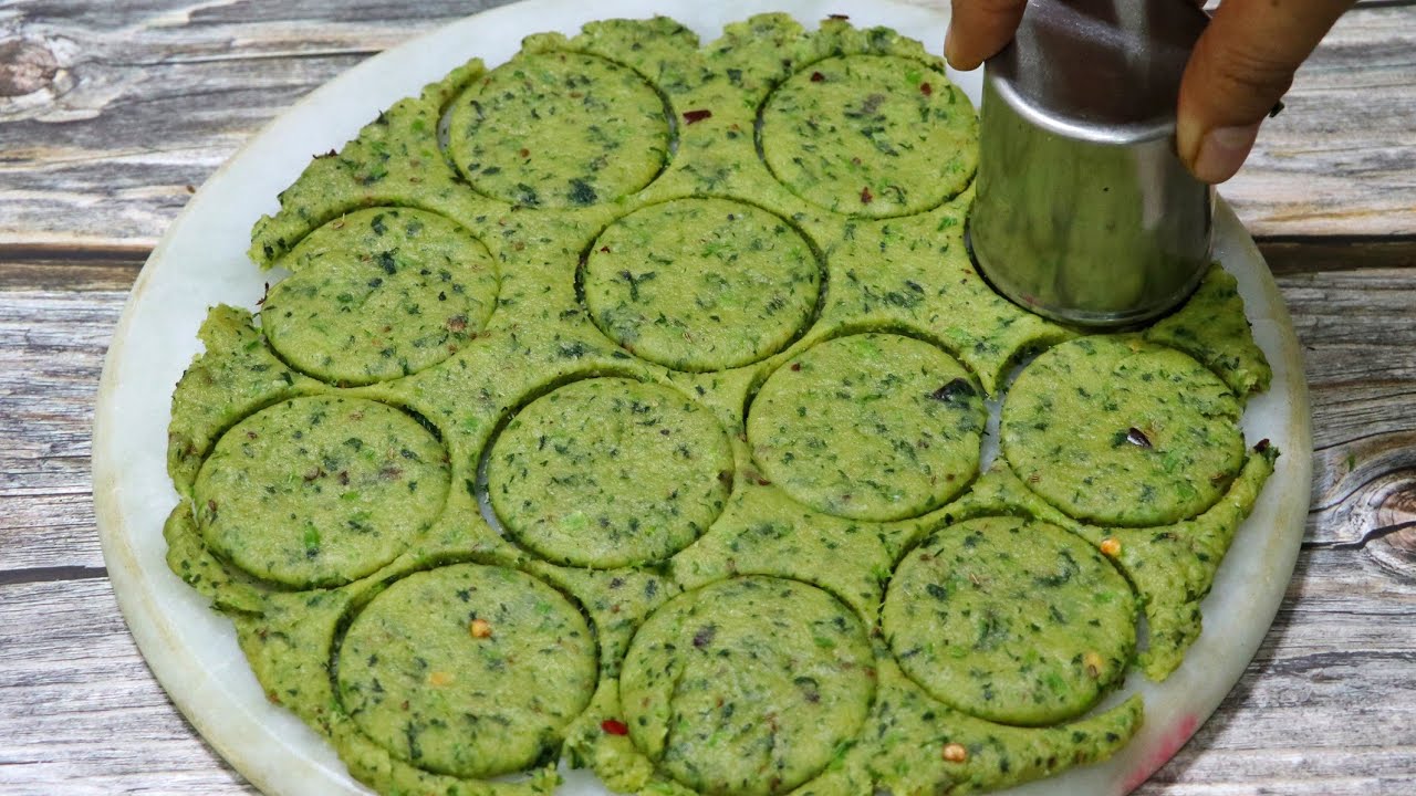 बिना तले मेथी की मठरी बनाने का ये तरीका पहले कभी नही देखा होगा Methi ki Mathri, Winter Special Snack