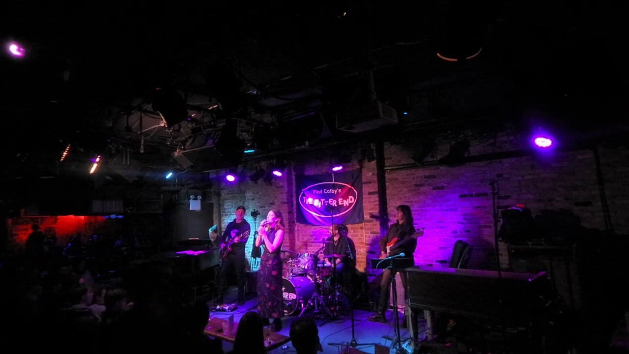 Maelyn Jarmon -  Fields Of Gold 2-9-25 Bitter End, NYC