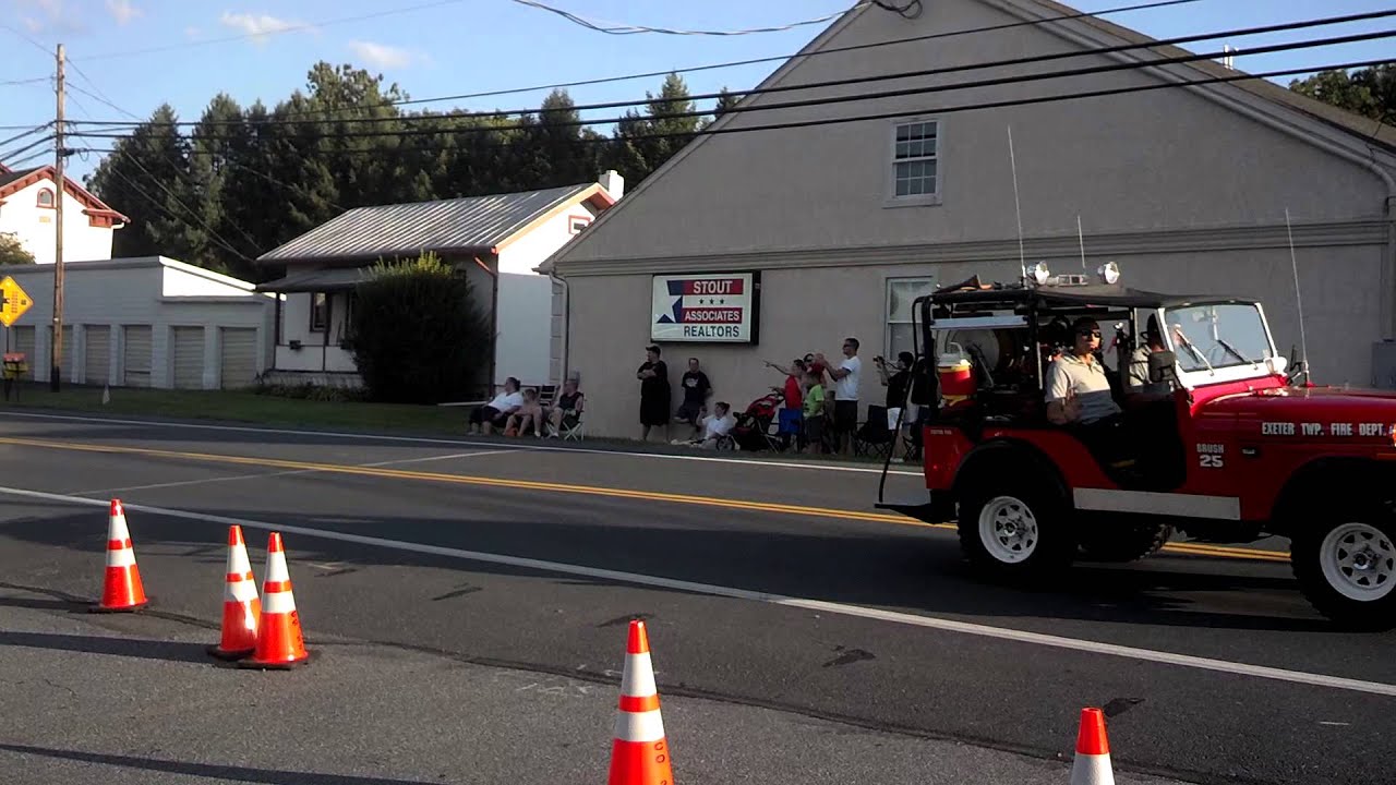 Gibraltar Fire Co. 2012 Parade Part 1.
