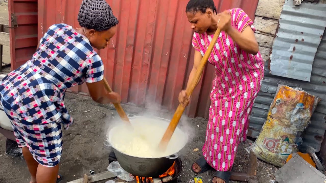 You’ve Never Seen an African Village Thanksgiving Like This Before 🔥