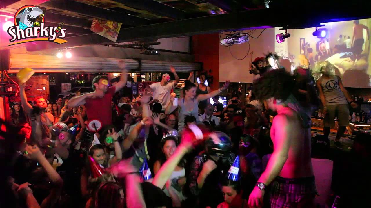 Sharky's Harlem Shake