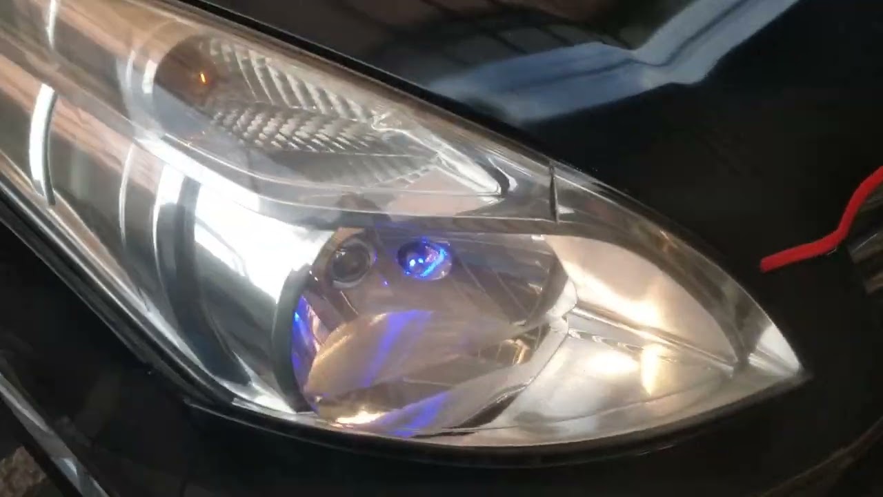 2014 Suzuki Ertiga GL Quick Start Up