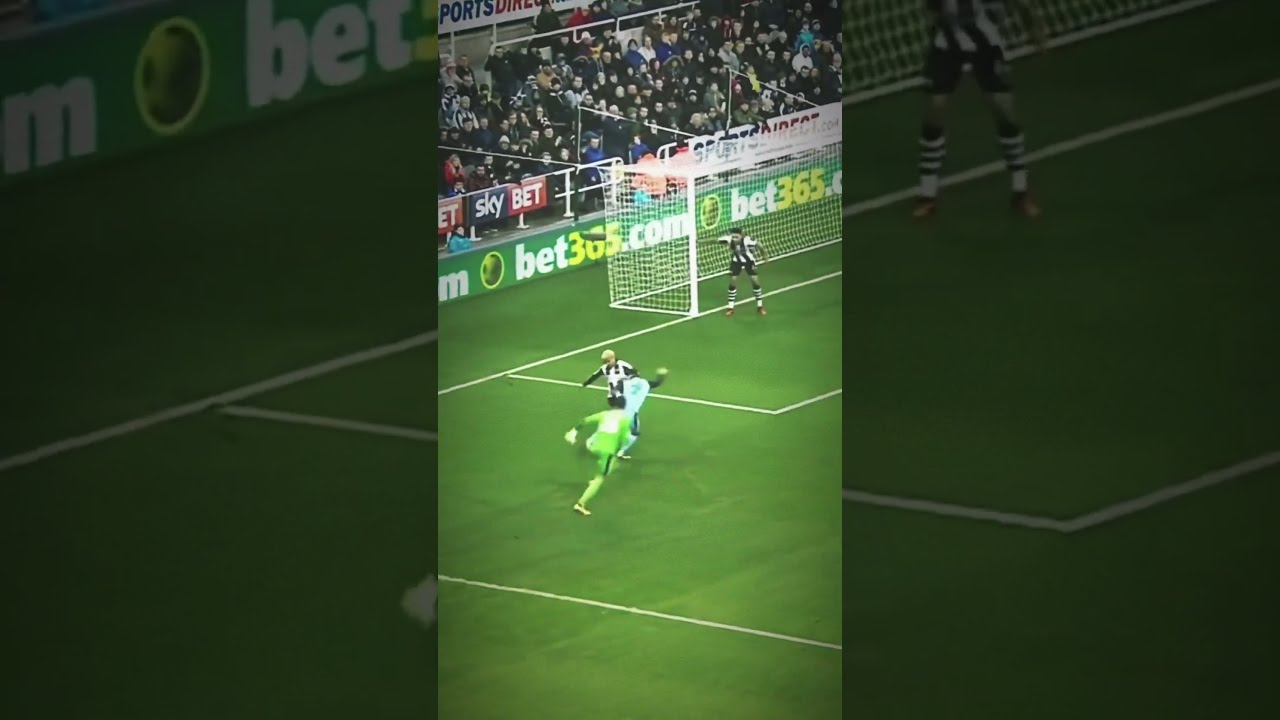 KARL DARLOW INCRE&Iacute;BLE SALVADA 🔥🧤#goalkeeper #goalkeepers #goalkeepersaves #karldarlow