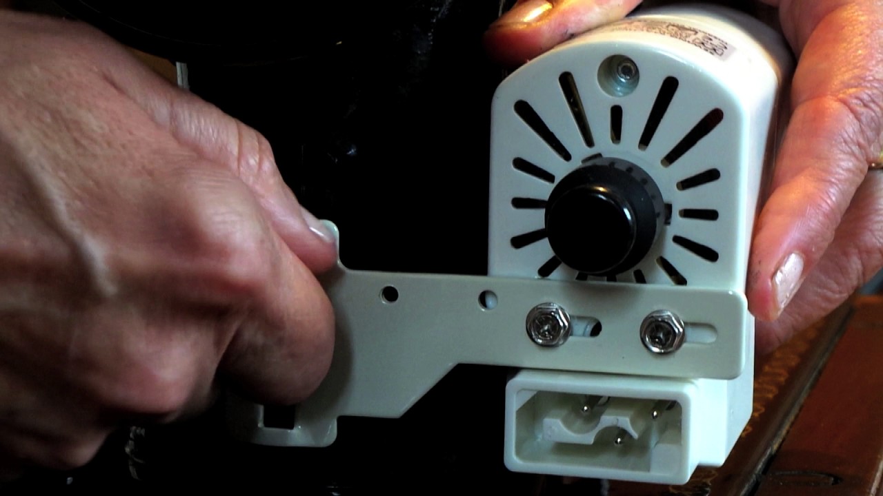 Comment changer un moteur extérieur de machine à coudre?