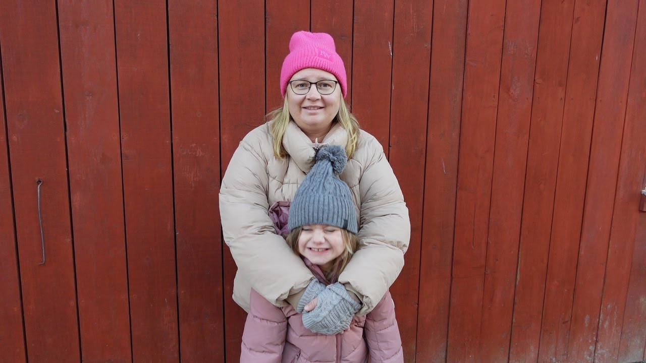Gunnebo slott julmarknad - Tomtemor berättar en mysig berättelse om julgröten.