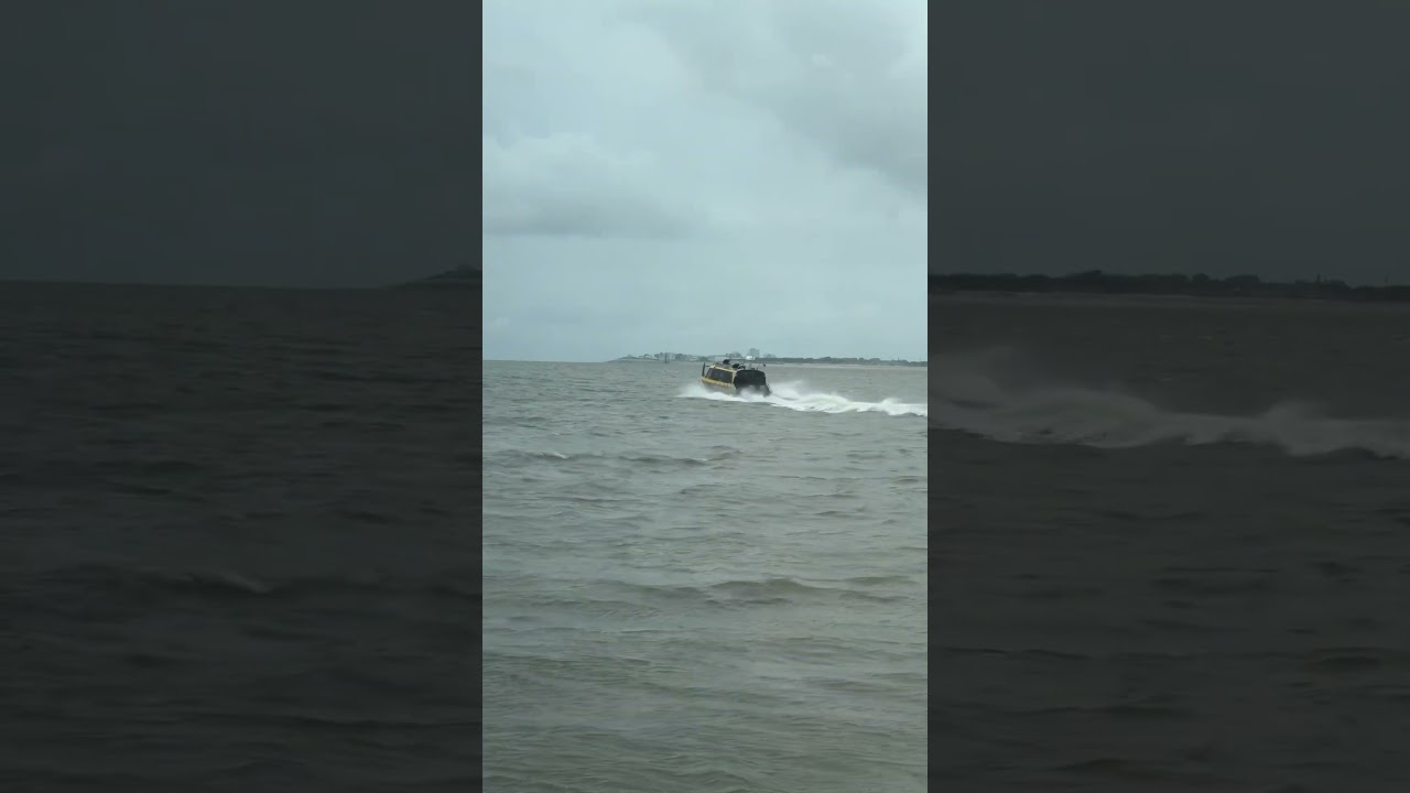 Frisia inselexpress vorbeifahrt vor Norderney