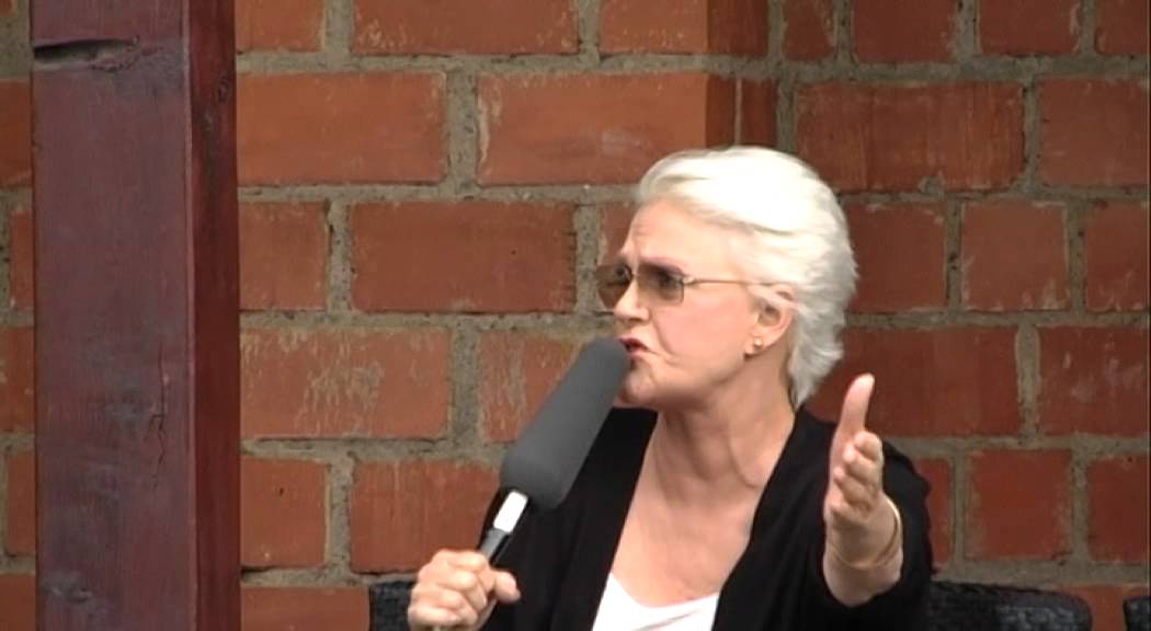 Sharon Gless (Debbie in 