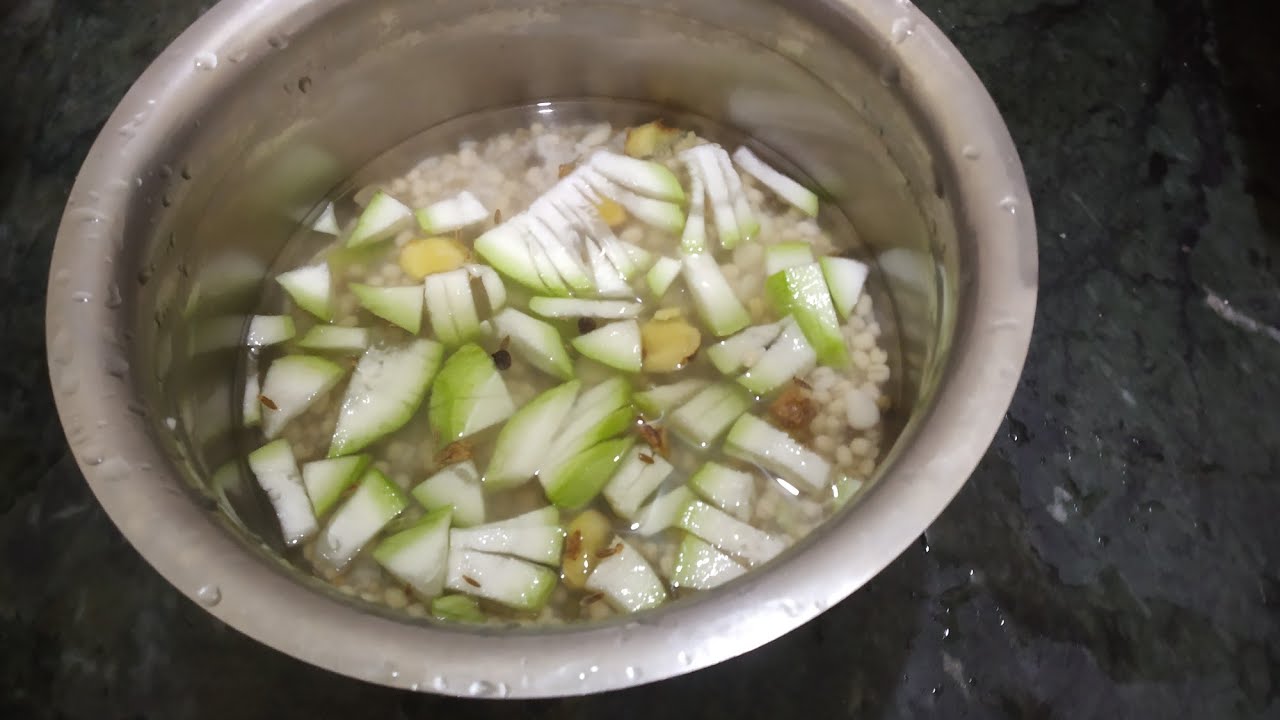 ஹெல்தி டேஸ்டியா இருக்கு அடை தோசை  கம்பு   வரகு சேர்த்து செய்தா. Millet Dosa