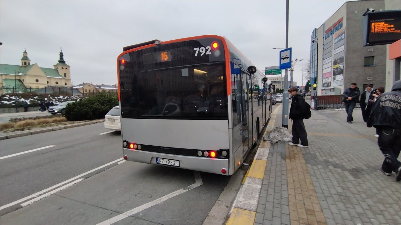 Solaris Urbino 12 III #792, Linia 15, kierunek Zwięczycka Mpwik, MPK Rzesz&oacute;w