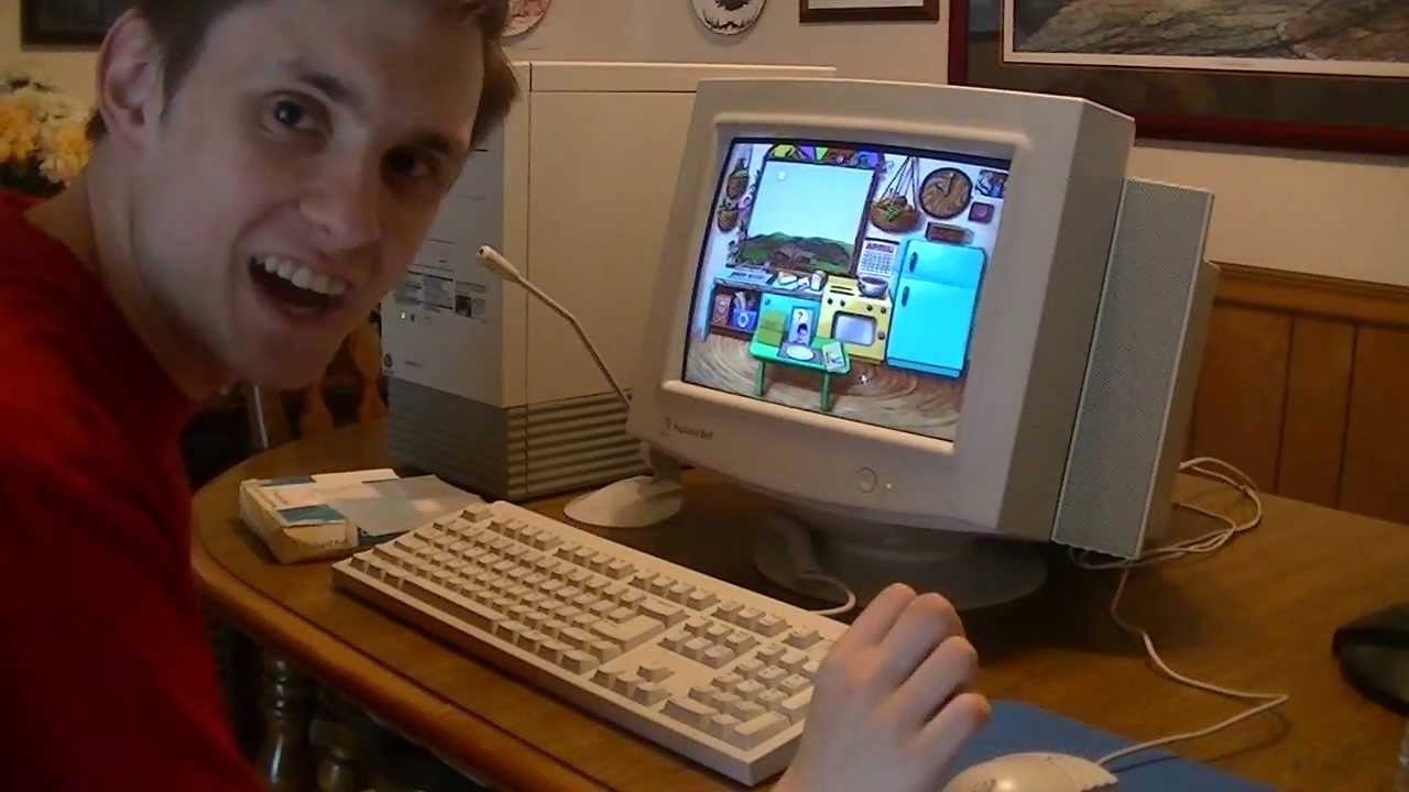 Используем Packard Bell Legend 822CDT в его оригинальном помещении!