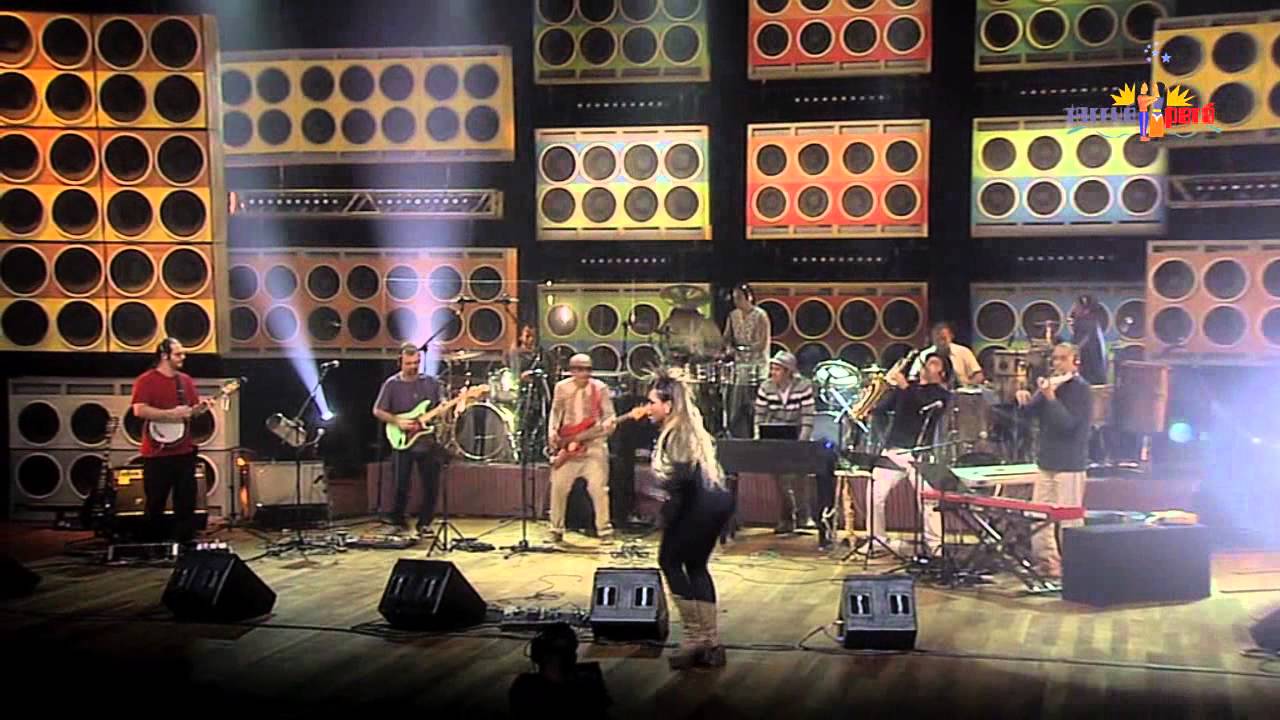26 | Gaby Amarantos - Merengue Latino