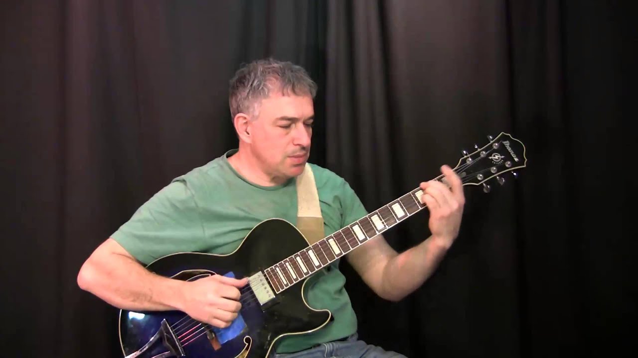 One More Night, Phil Collins, fingerstyle guitar
