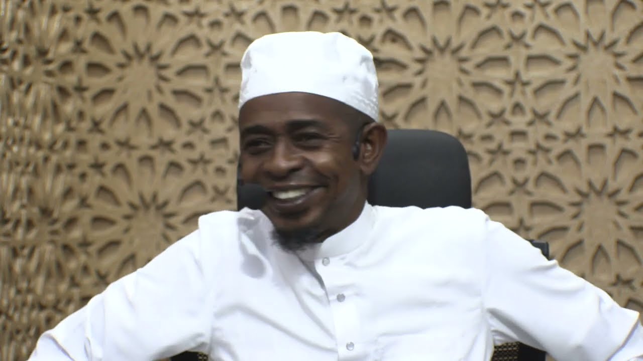 KUOA NDUGU WAWILI KWA PAMOJA