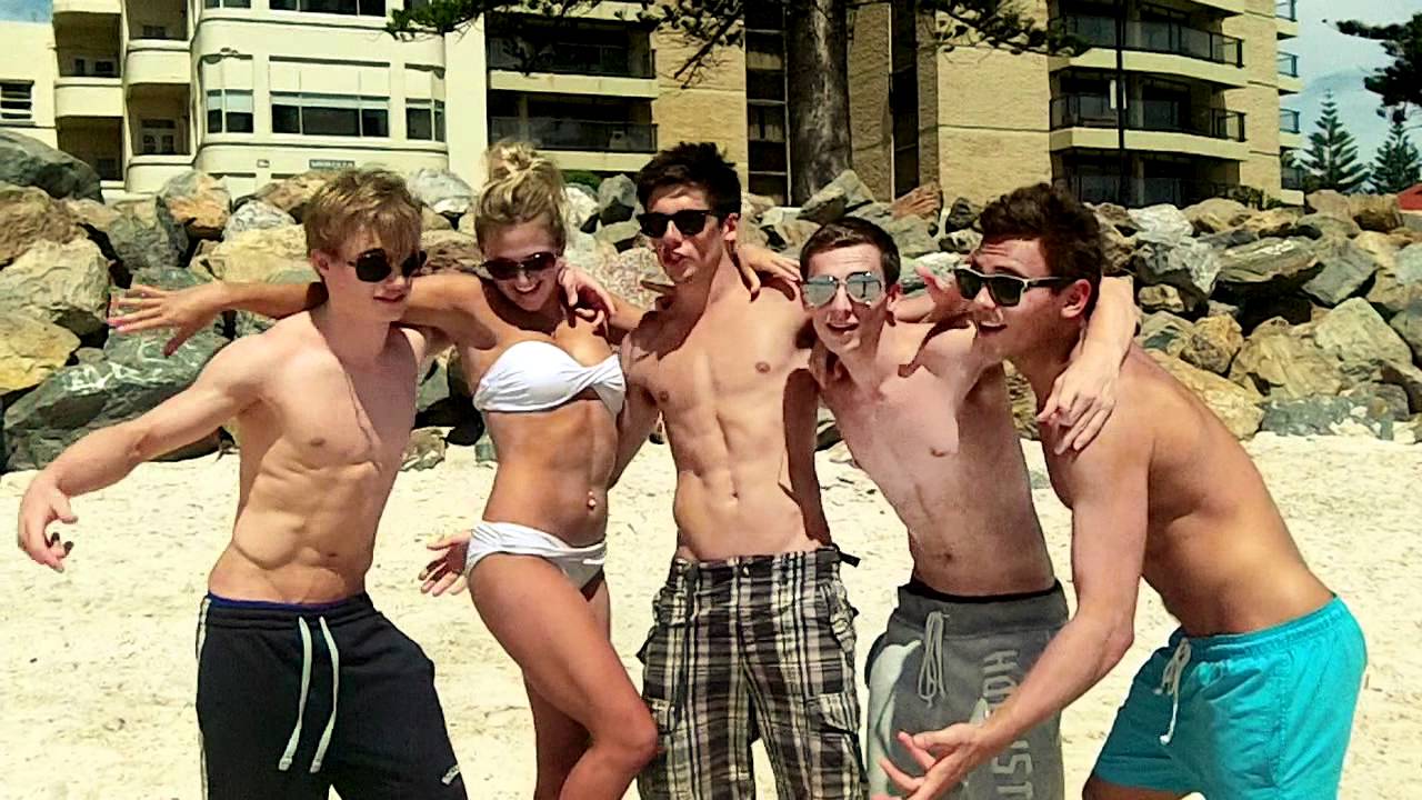 Tom Daley & Team GB -- Sexy And I Know It (LMFAO Lip Sync)