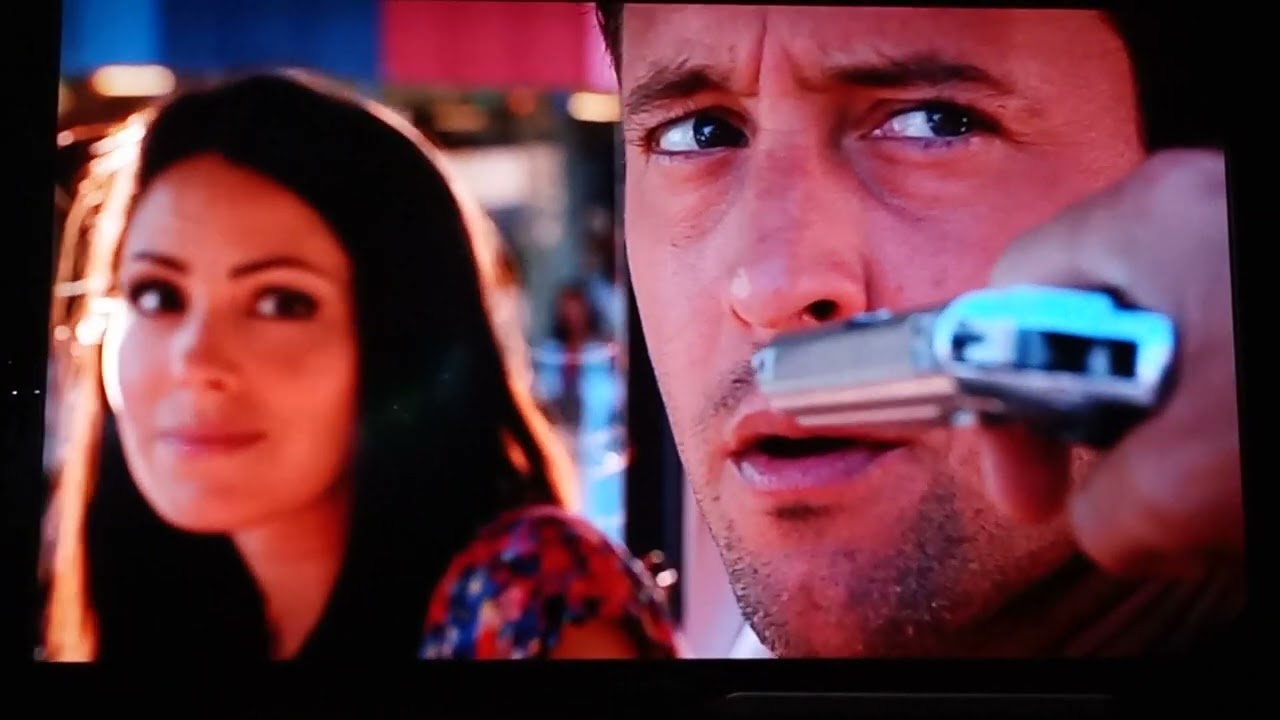 In Hawaii, 5 0 carjacking scene.