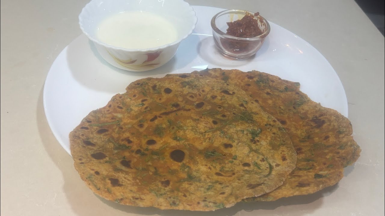 Kothimbir ke Thepale  (Coriander)