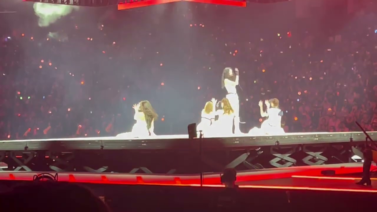 Twice - I Can't Stop Me | This is for World Tour in Oakland