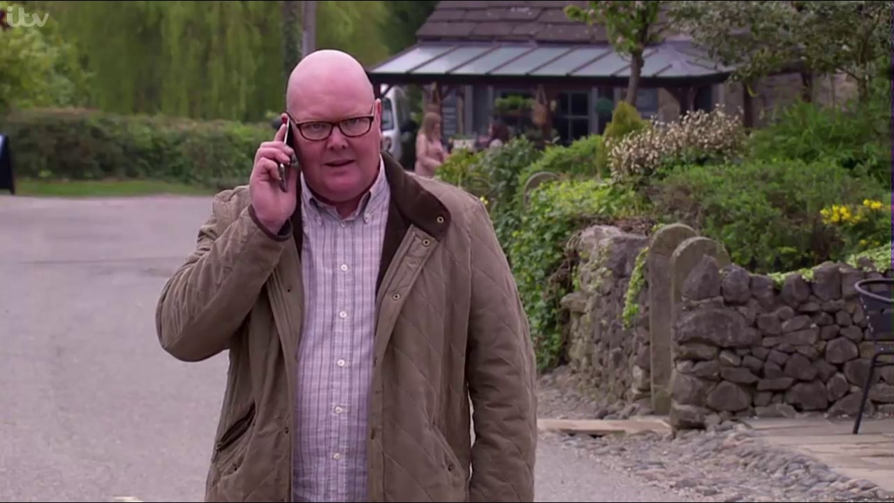 Emmerdale Paddy and Marlon part 1 5th June 2017