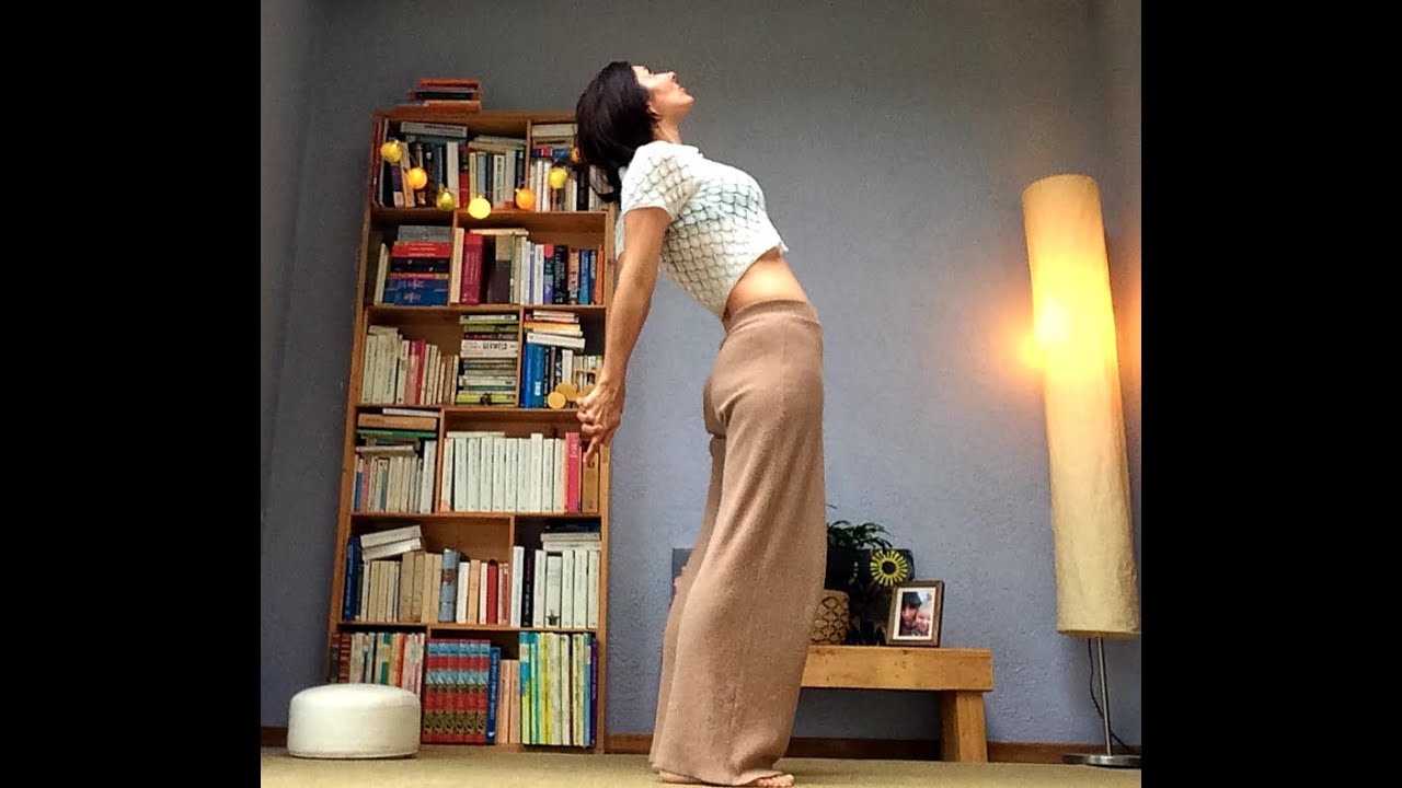REFRESH with 7MINS Yoga routine ❤Ideal for home working❤