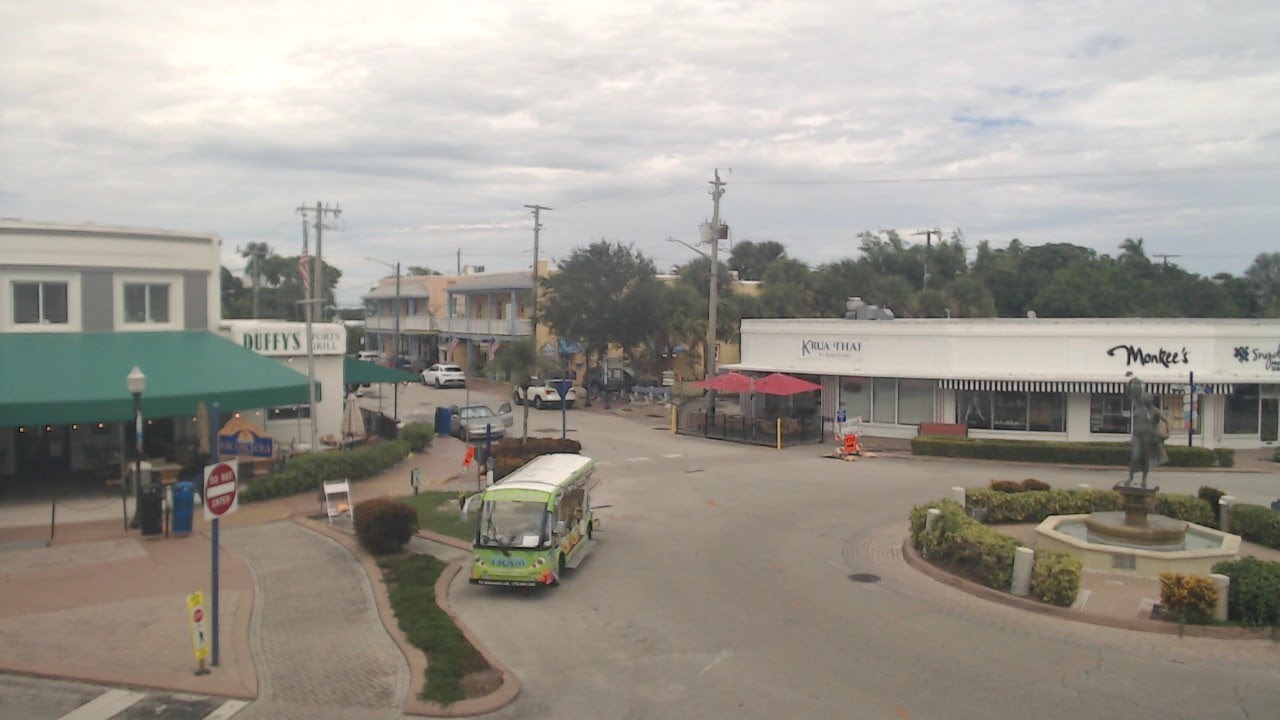 A Live 24/7 Broadcast View of Haney Circle, located in the heart of Downtown Stuart, Florida