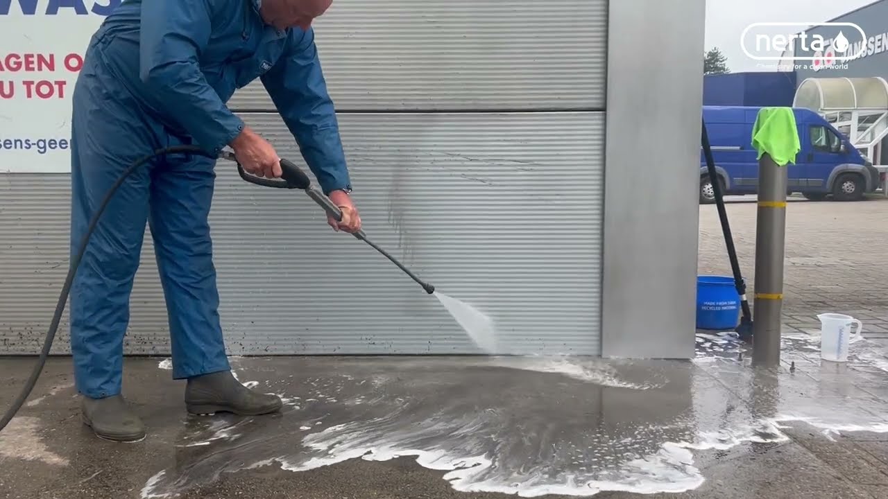 Wash your carwash installation with ATC 400