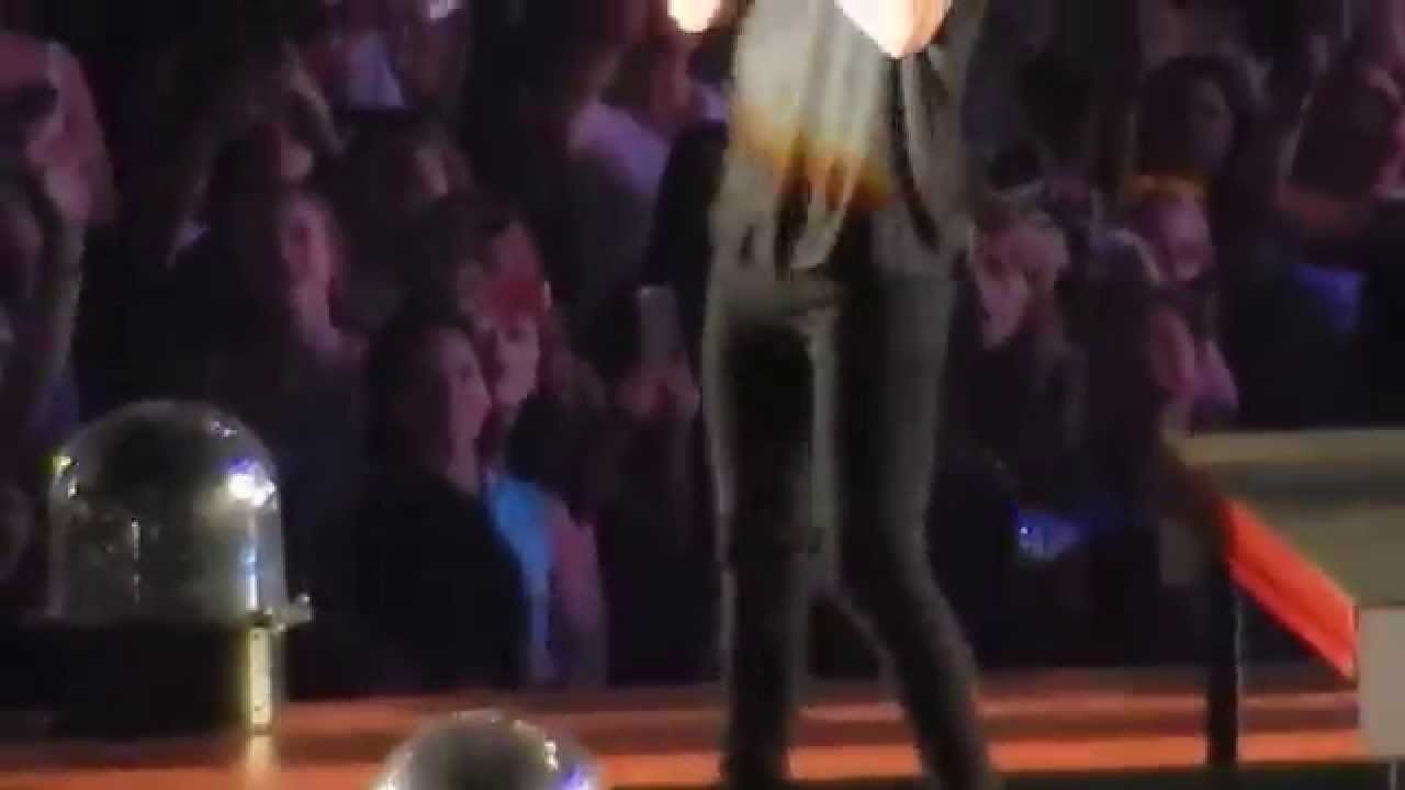 One Direction 8/4 - Don't Forget Where You Belong