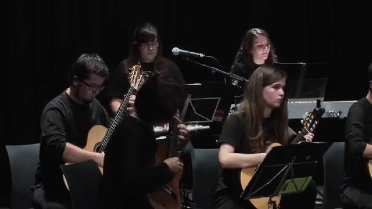 Ciranda (roda, roda).  Com Una Guitarra con Celso Machado