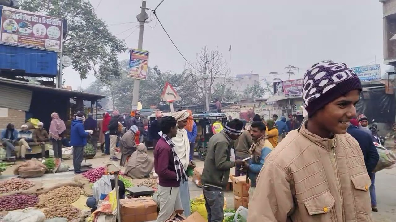 Patera k#a sabji mandi hai # hai Raat mein# khichdi ke Bhi bajar hai#
