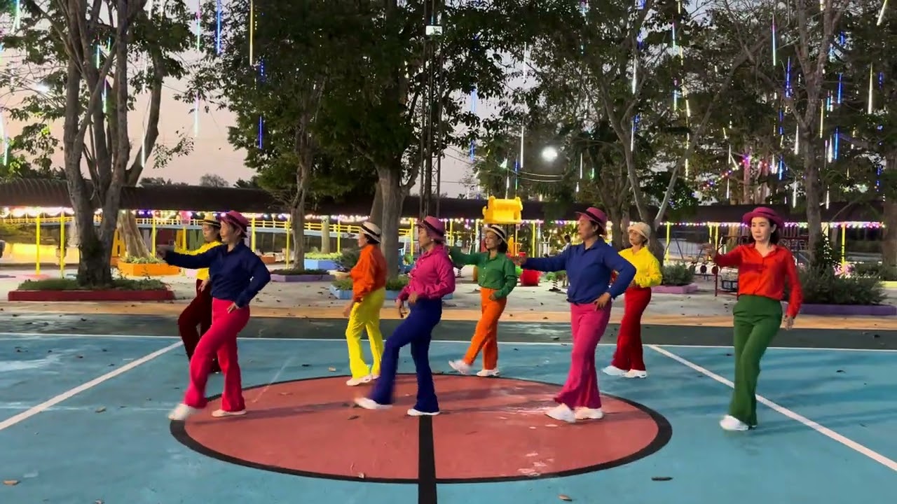 Cover linedance รักก็ช้ำเลิกก็ช้ำ - ฝน ธนสุนทร