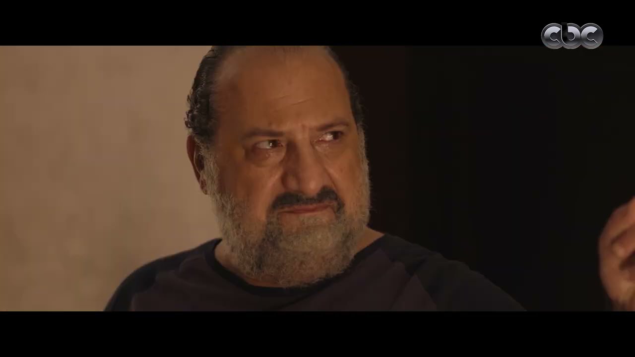 اللي مالوش كبير | مشهد صعب ويوجع القلب.. عابد تيمور ماتحملش فراق غزل وانتحر