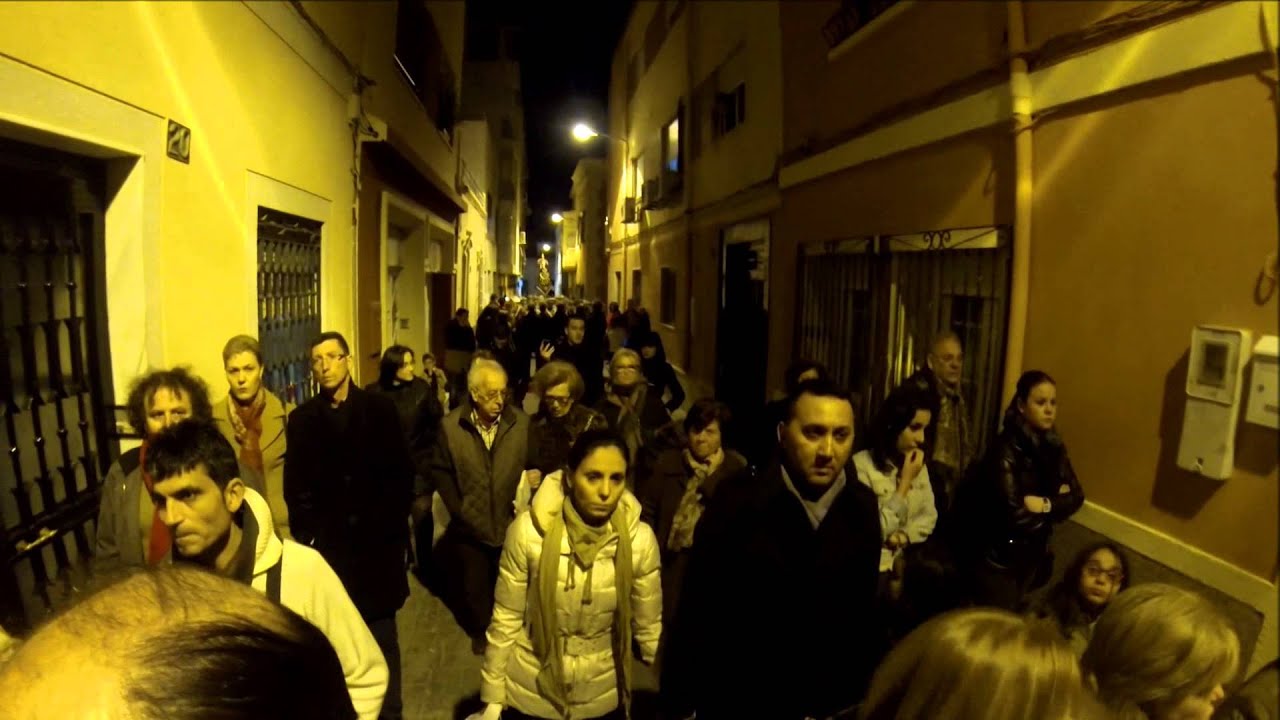 Santa Cruz de Almería-Abrazado a Triana