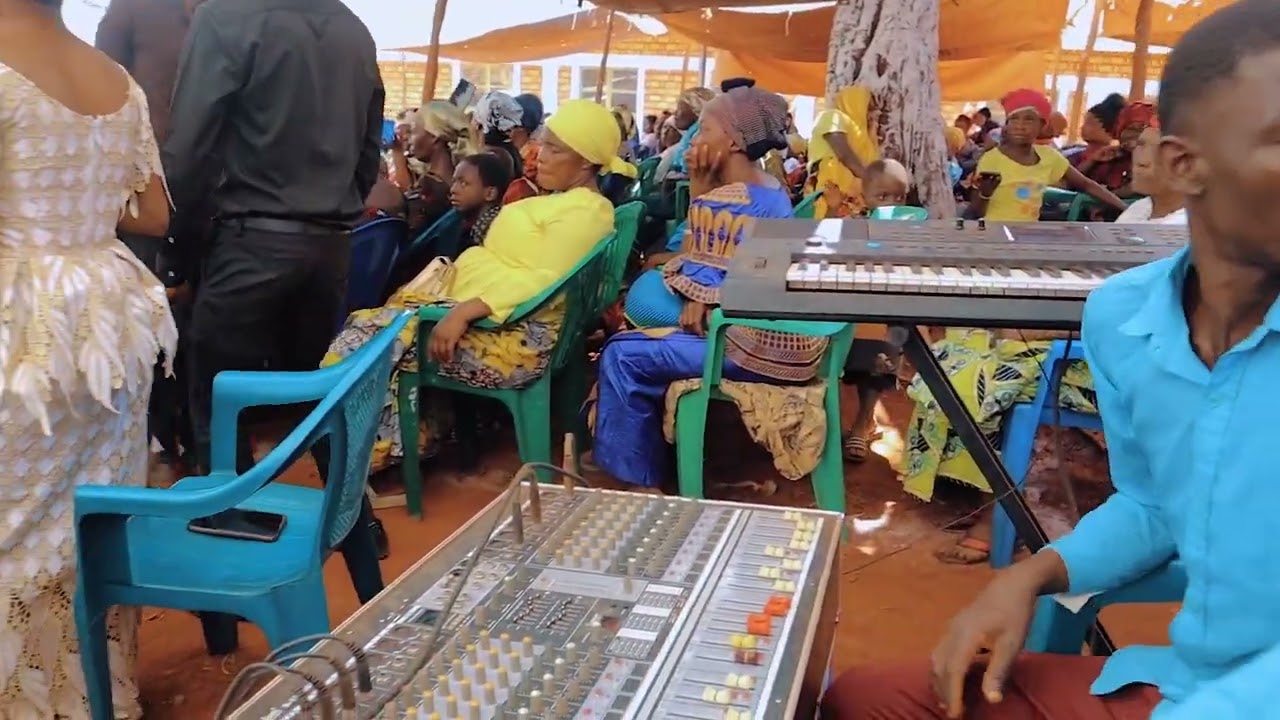 LÚÚNDO (UJUMBE sect4 ) pentecote 2025