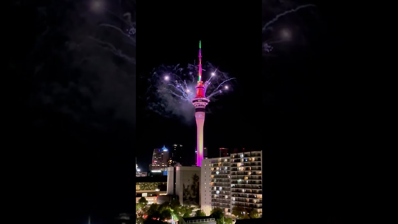 Spectacular Auckland Sky Tower Fireworks - New Year 2025 Celebration