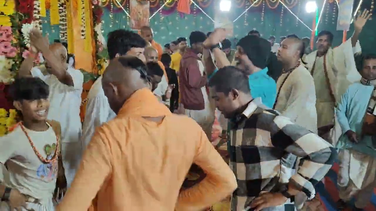 Jai Shree Krishna Radhe RadheJai Shri Shyam♥️
