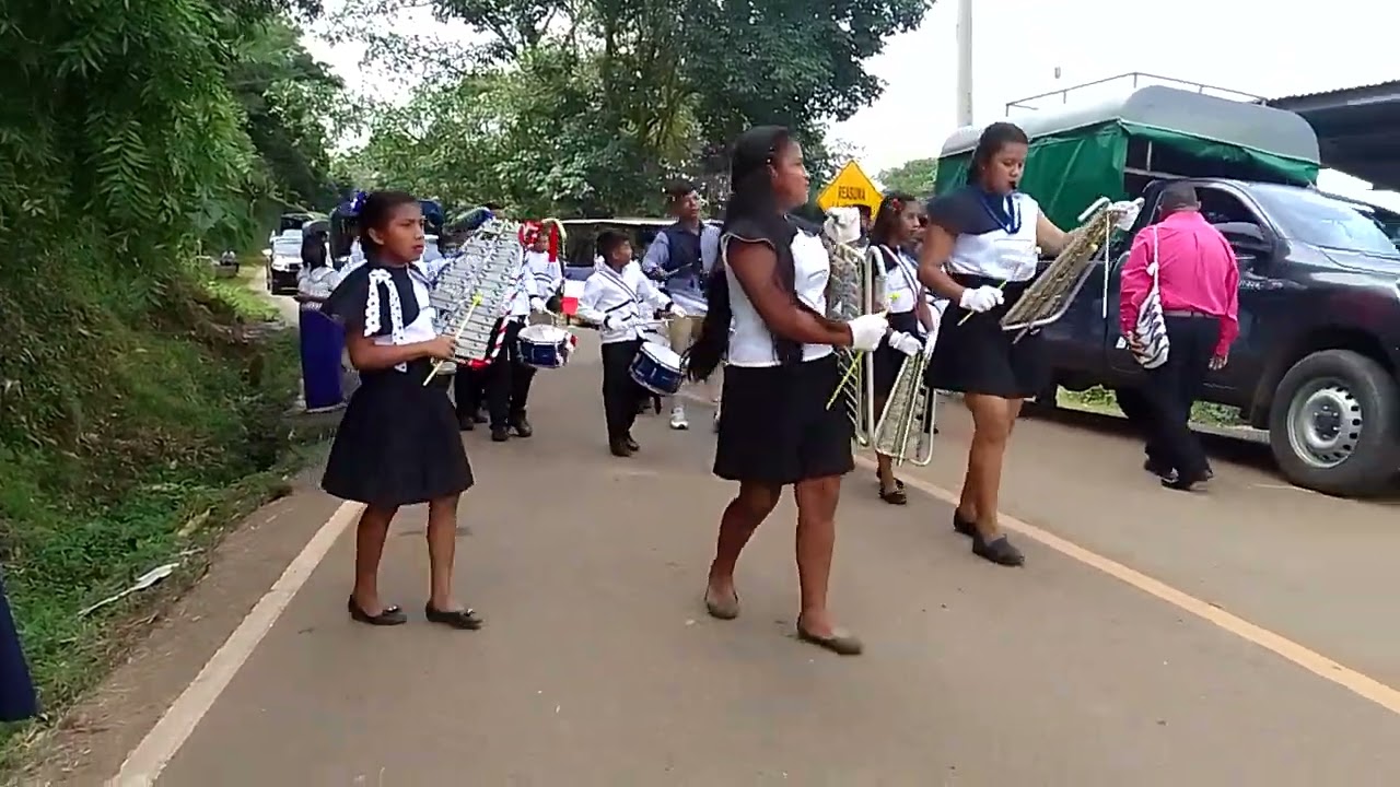 desfile cívico en chichica 4 de noviembre 2022