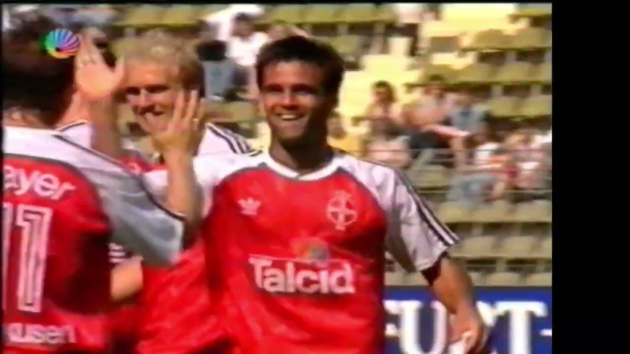 Saison 1992/93 - 32. Spieltag: BAYER 04 LEVERKUSEN - SG Wattenscheid 09