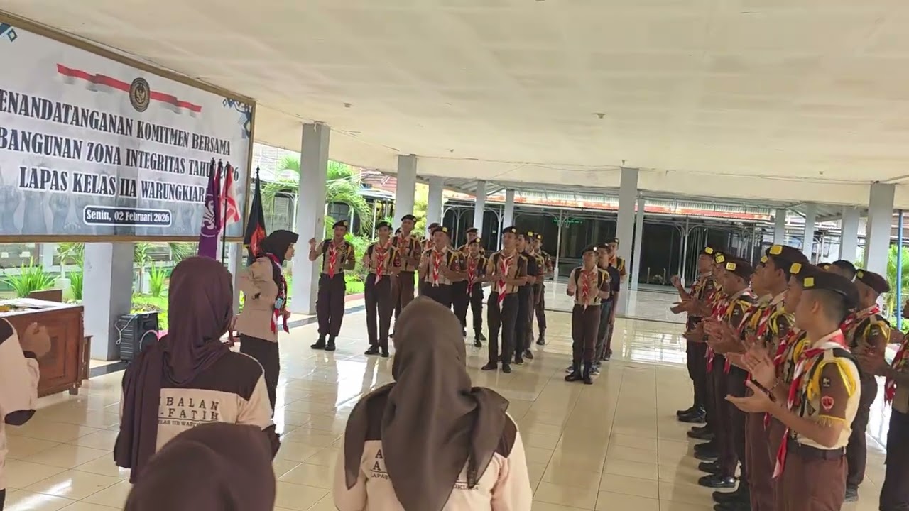 Tepuk untuk memantik semangat Pramuka Warga Binaan Lspas Kls.IIA Warungkiara Kab.Sukabumi