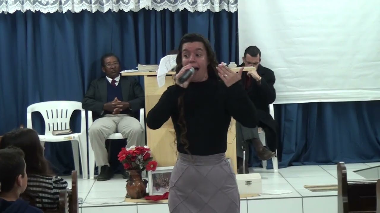 MIRIAM ARAÚJO,fala irmão no aniversário AD.Madureira 18/09/2016