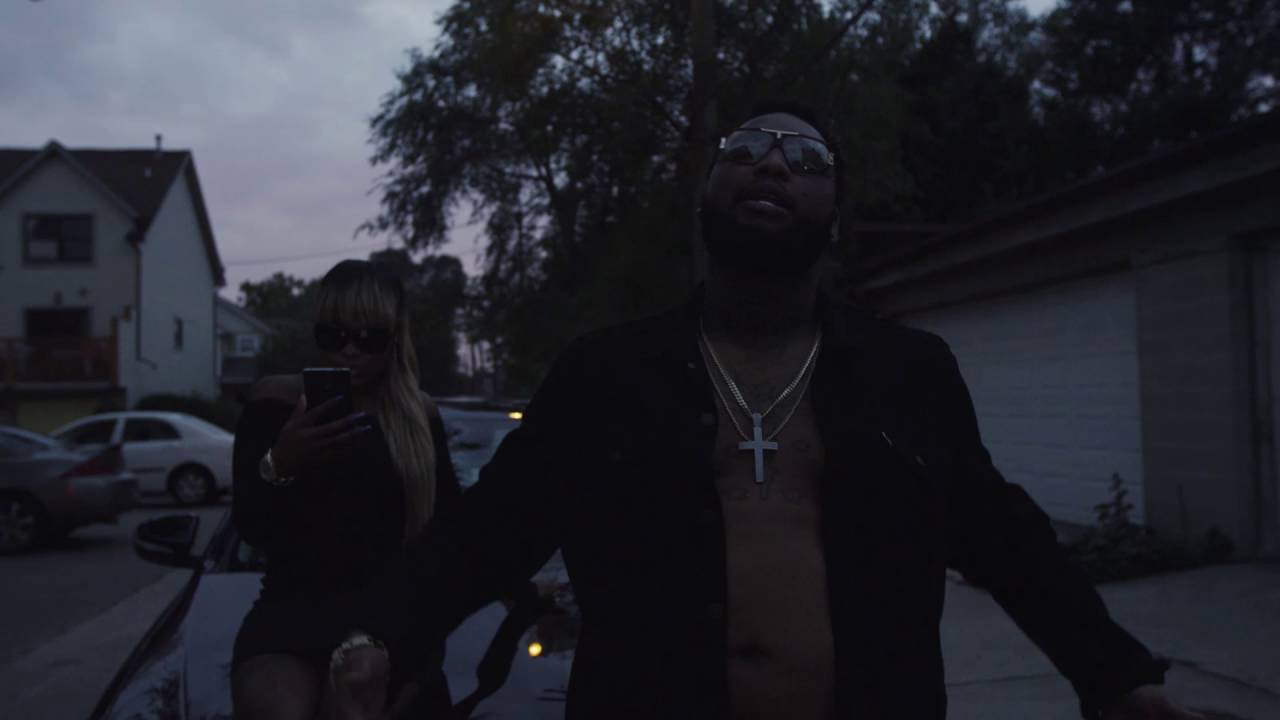 Robb Skee - Who Aint Got No Bitches (OFFICIAL VIDEO)