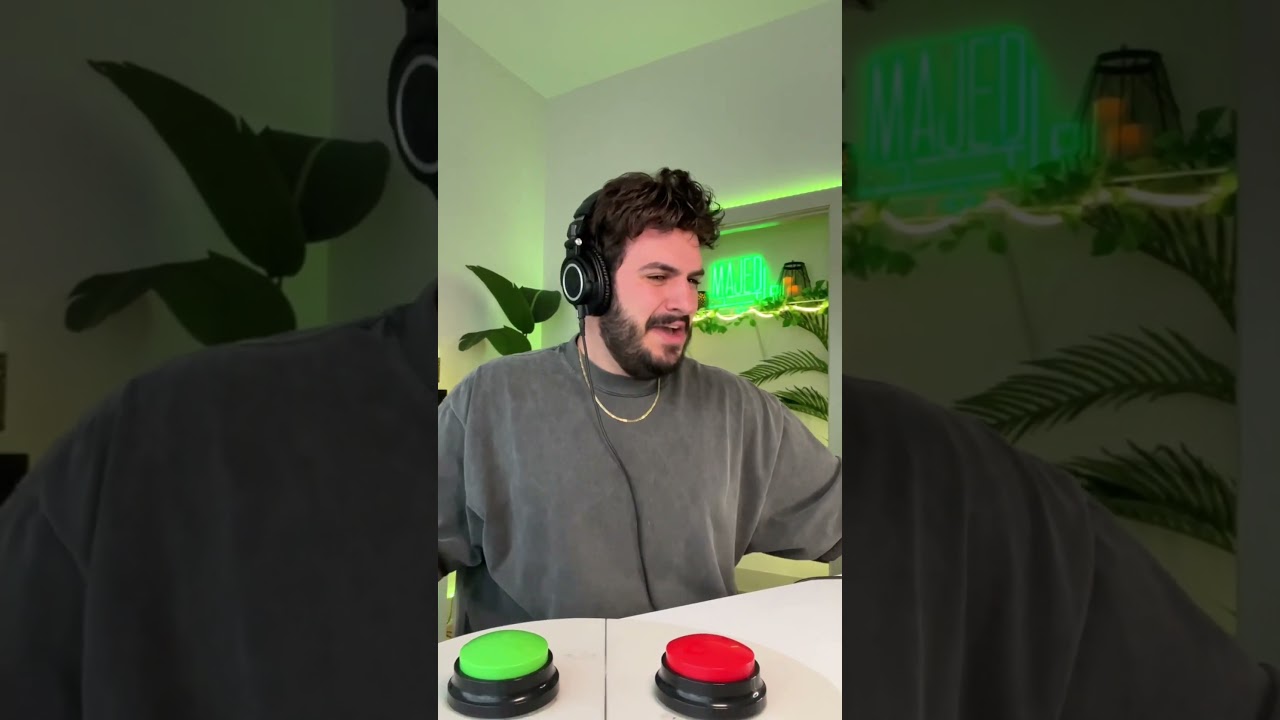 Majed reacts to Disco Maghreb by DJ SNAKE