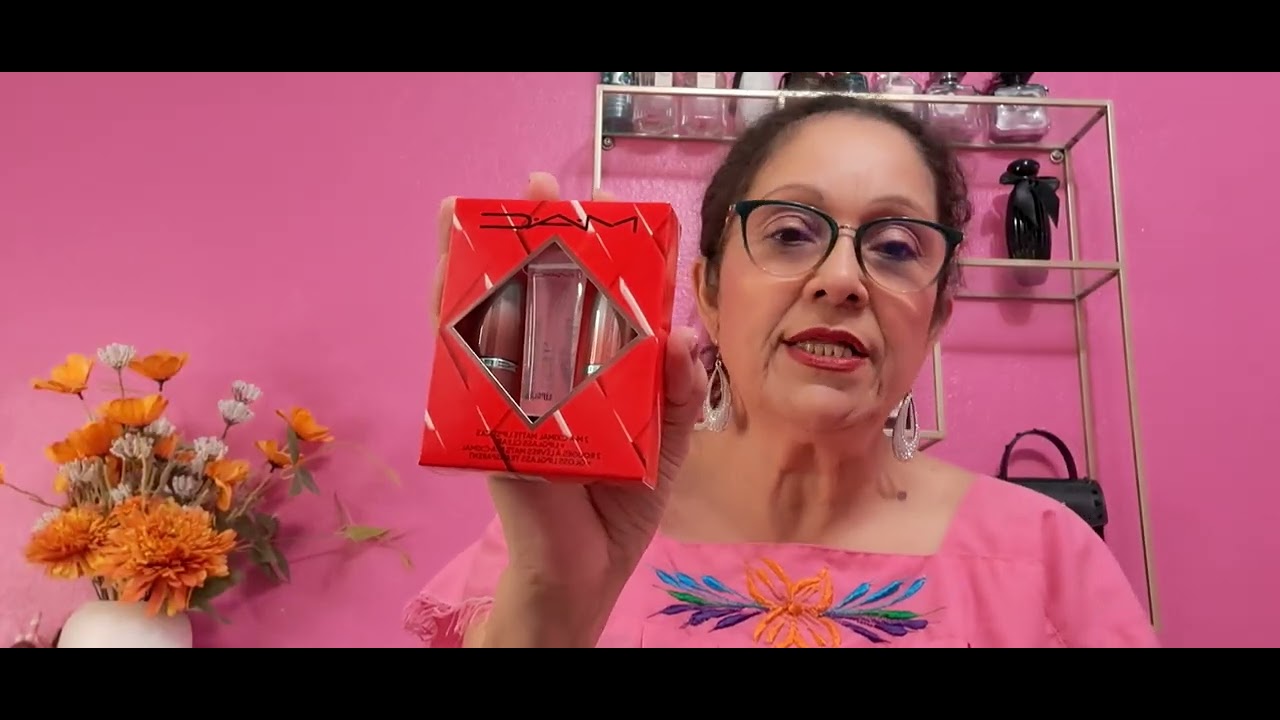 Matte Lipstick 💄 LipGlass Clear Barra de Labios Velvet Terry Gloss Brilliant. 