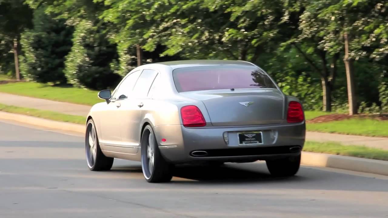 Stuntworld Bentley Flying Spur on 24