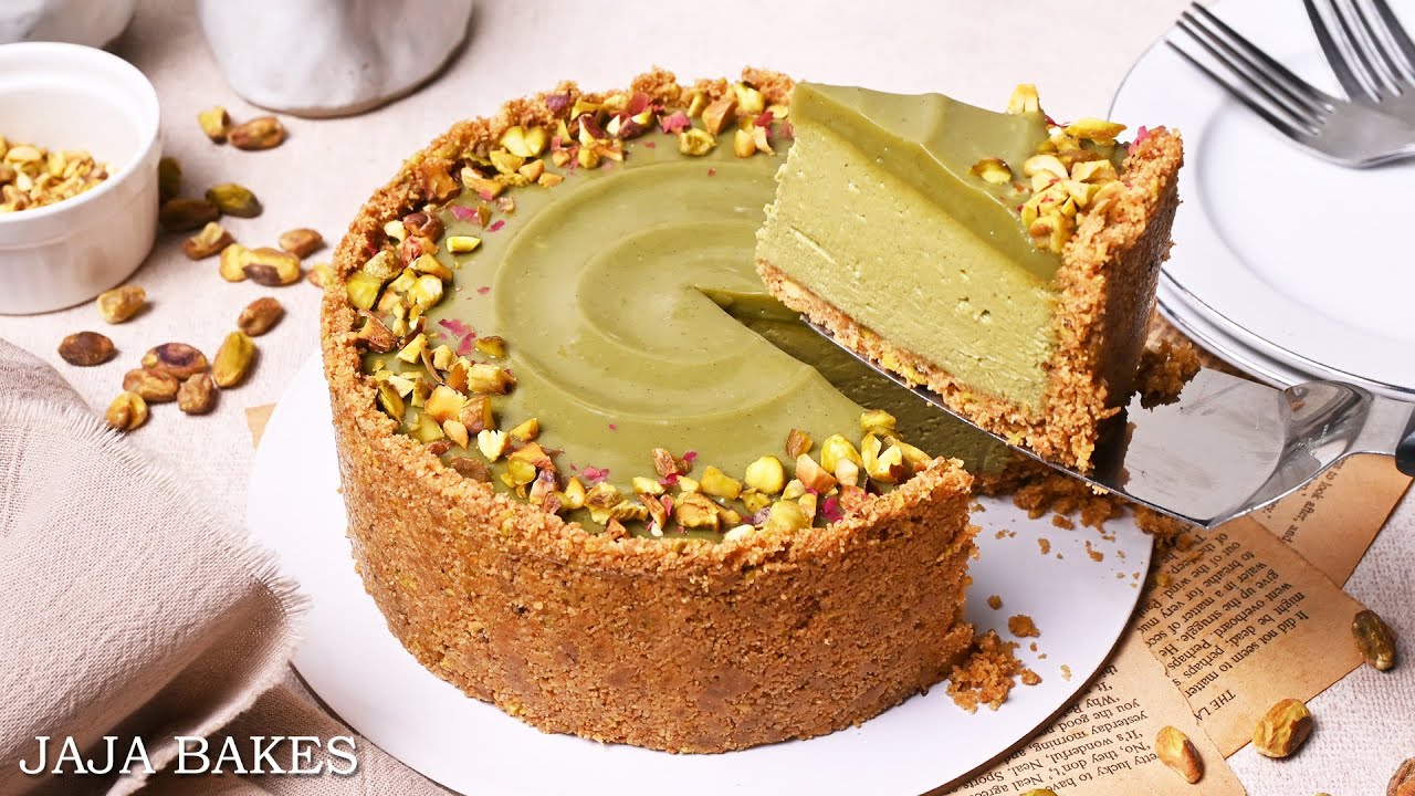 No-Bake Pistachio Cheesecake With Pistachio Ganache | Jaja Bakes