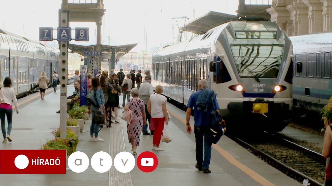 Személycserékkel próbálja orvosolni a sok sebből vérző MÁV gondjait Lázár János