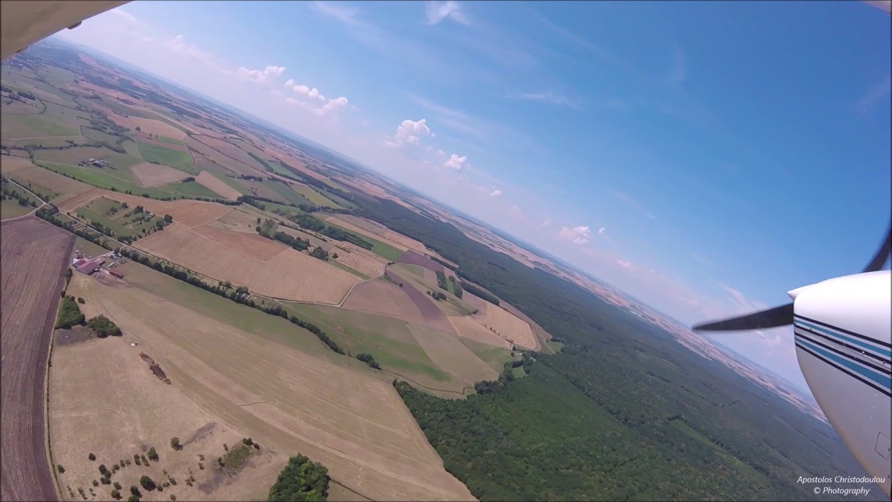 LFQC - Lun&eacute;ville, verticale par l'est, int&eacute;gration et atterrissage piste 09 - Cessna 172