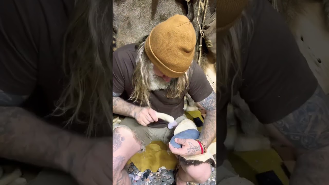 Big Nine Inch Biface | #stonetools #flintknapping #caveman #primitivetechnology #survival #diy